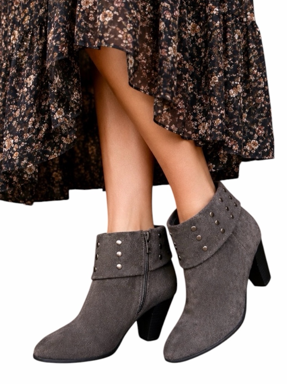 Connie Carmen Gray Suede Studded Ankle Booties‎ Size 8.5 Western Y2K